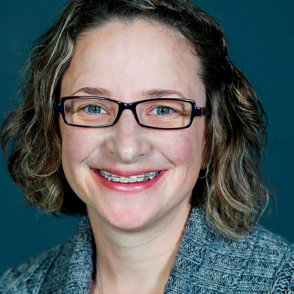 Portrait of Lisa Platt
