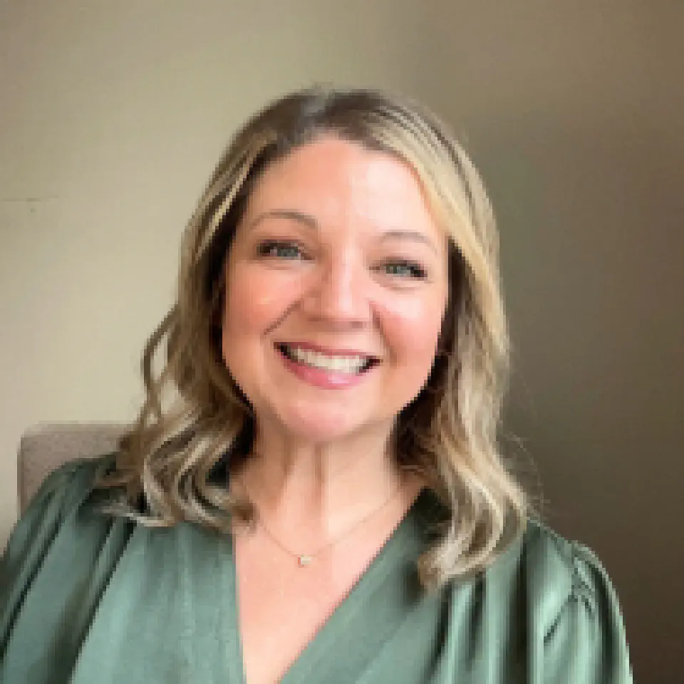 Portrait of Kristi Lukenich